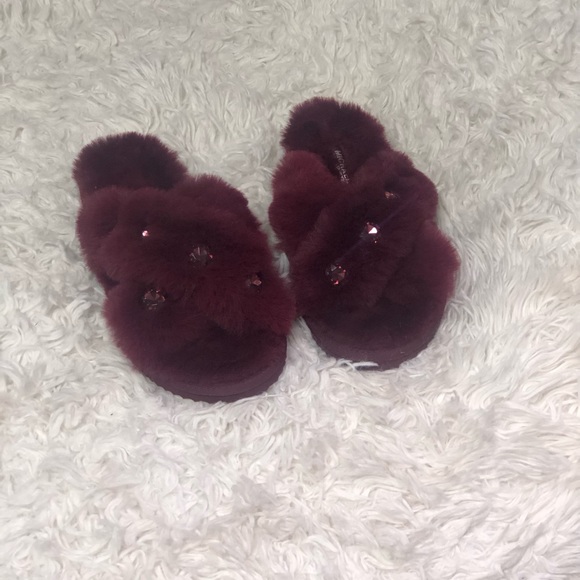 MK | Michael Kors Lala Slipper Faux Fur Rhinestone Burgundy Size 5 women’s - Picture 13 of 16